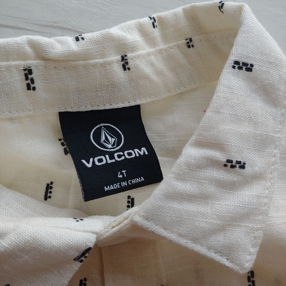 VOLCOM NEW toddler Linen Button Up Shirt & Chino Shorts Set - Picture 6 of 12